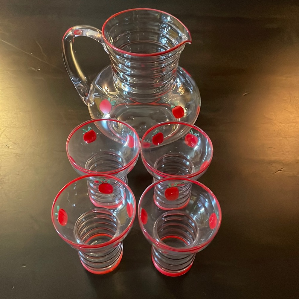 Vintage Hand Painted Pearl Divers, Set of 4 and Glass Pitcher, Super Rare